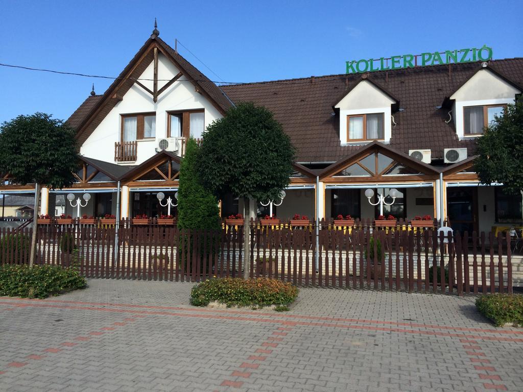 Koller Panzió Hotel Bonyhád Quarto foto